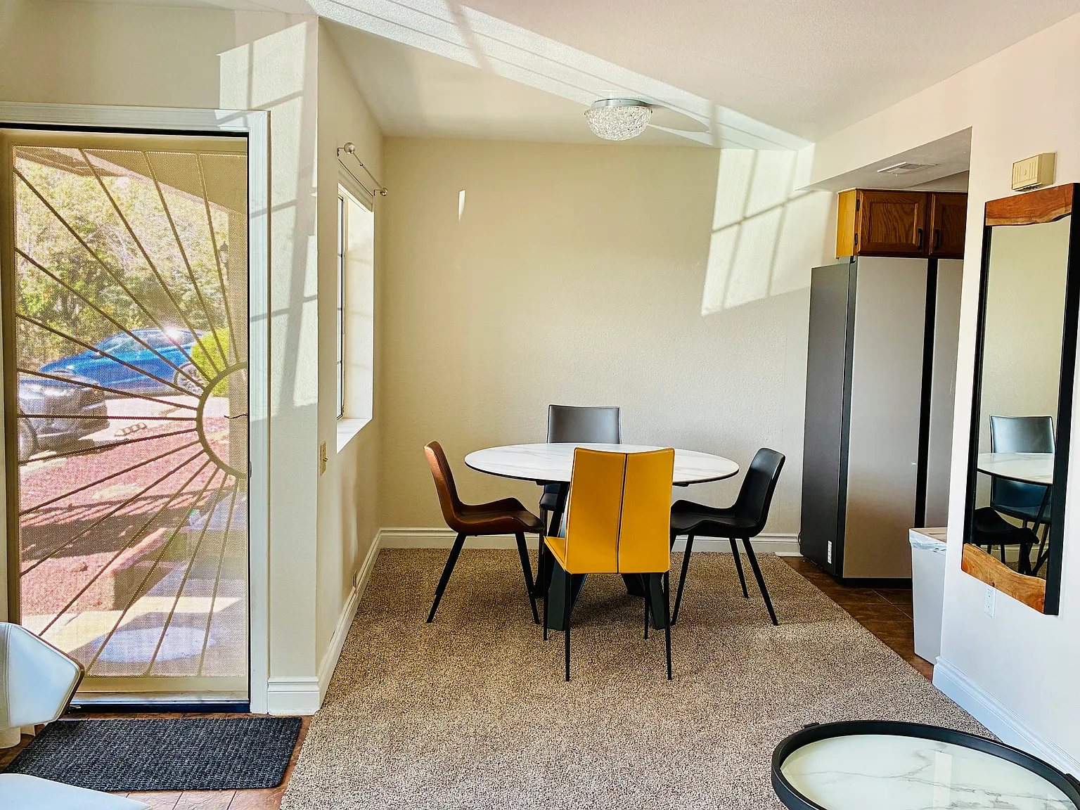 2 bed, 788 sqft, $2,400 — Photo 4