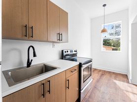 36 NE 65th St