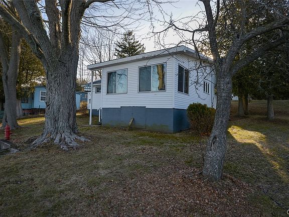 3rd image of 29 Barr Rd