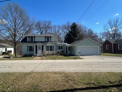 111 Maple St, Stockbridge, MI, 49285