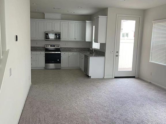 2nd image of 16044 Tanzinite Ln