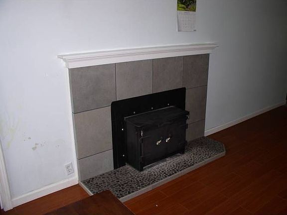 fireplace w/insert wood
