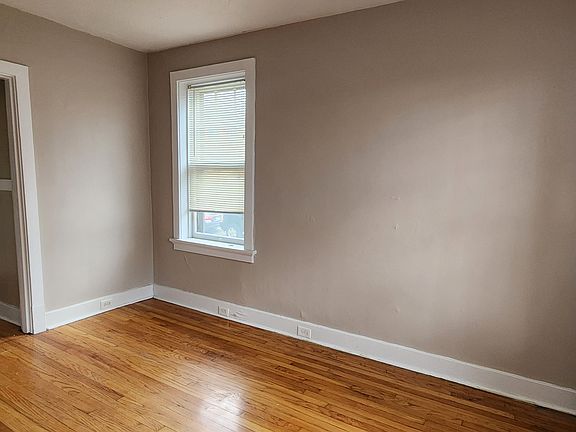 5th image of 4918 Potomac St APT 1W