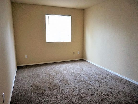 2nd image of 12525 NE 145th Pl APT F109