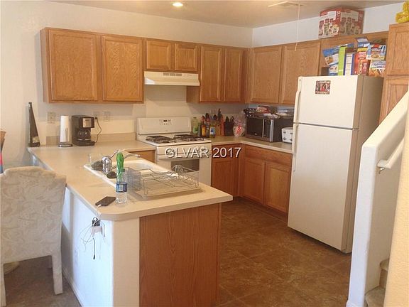 3rd image of 10349 Perfect Parsley St