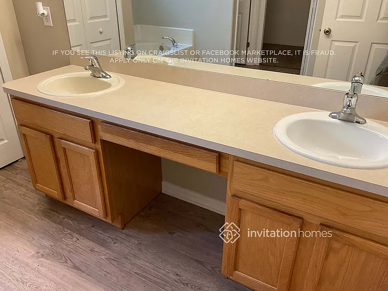 412 Commodore Ave NW — Photo 13