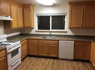 2250 McClure Subdivision Rd, Ukiah, CA 95482