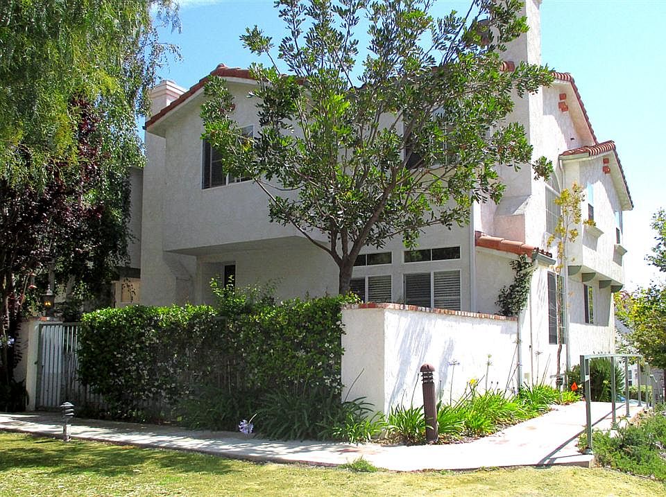 1st image of 399 Westlake Vista Ln