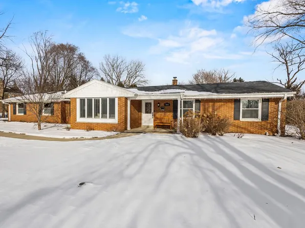 7864 North Green Bay ROAD, River Hills, WI 53217