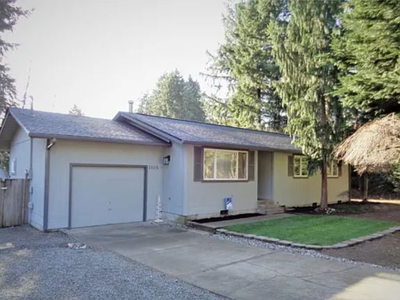2nd image of 1018 SW Shannon Dr