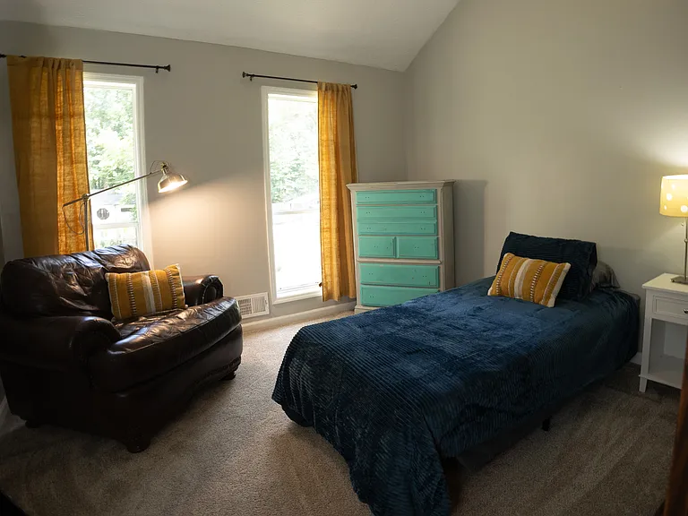 744 Starmist Ct NE — Photo 6