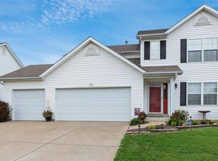 403 Valley Oaks Dr, Wentzville, MO 63385