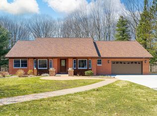 555 Nolan Rd, Goodells, MI 48027