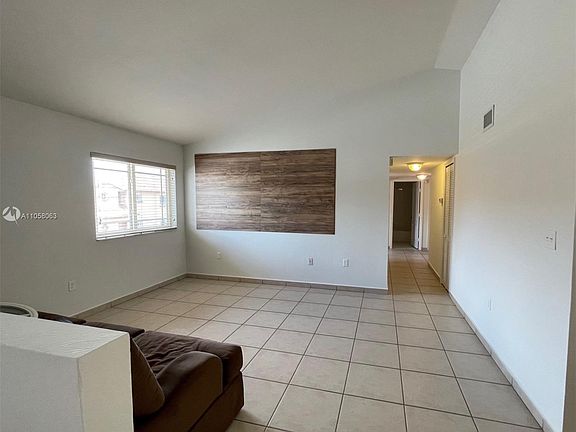 4th image of 17354 NW 74th Ave APT 201