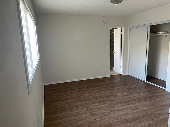 4th image of 7655 De Longpre Ave APT 3