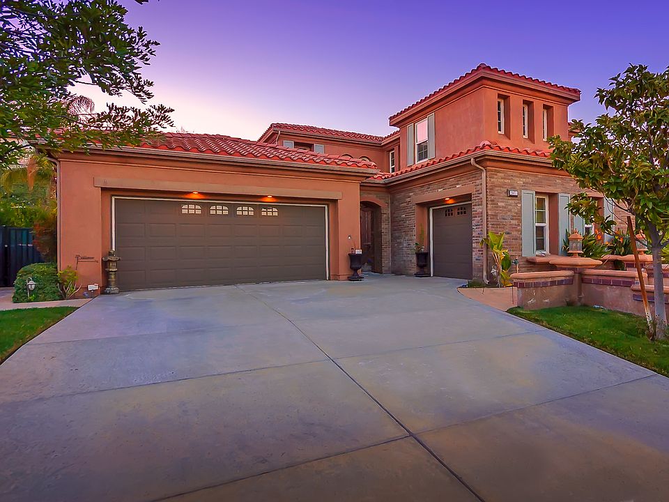 1st image of 26871 Boulder Crest Dr