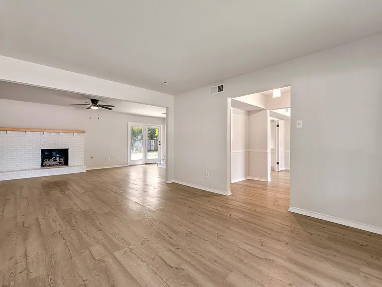 3154 Brincrest Dr — Photo 3