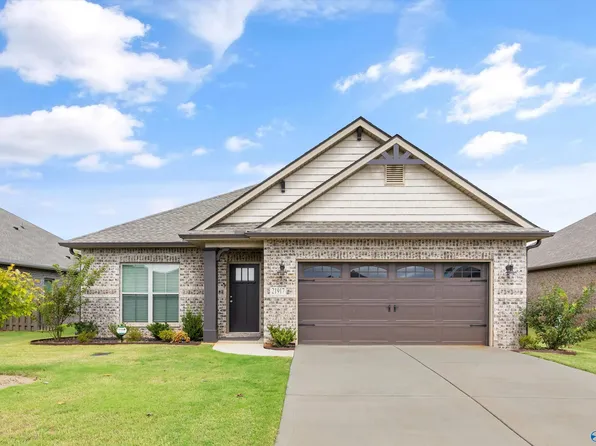 21917 Shearwater Dr, Athens, AL 35613