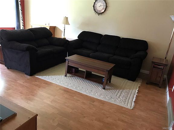 5th image of 3567 Warner Dr