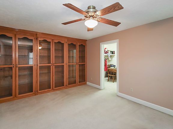 5th image of 3307 Savannah Dr