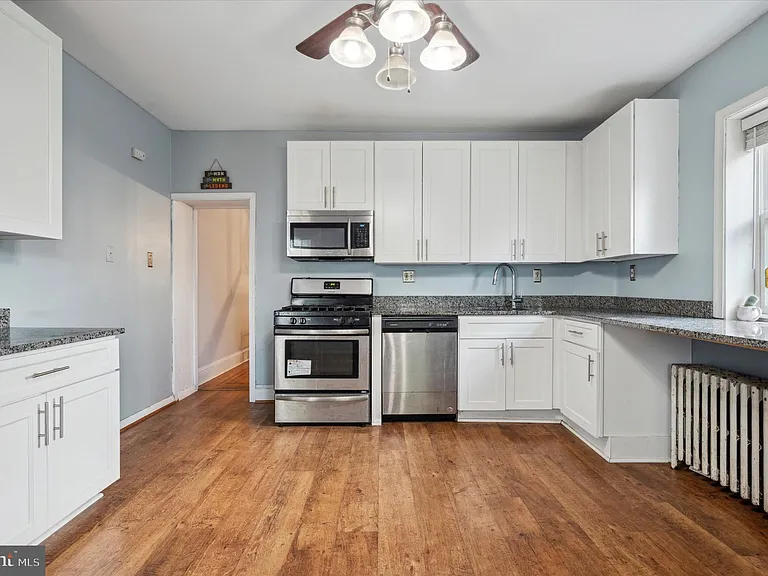 4140 Freeland Ave — Photo 13