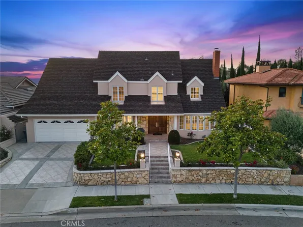 3019 E Lake Hill Dr, Orange, CA 92867