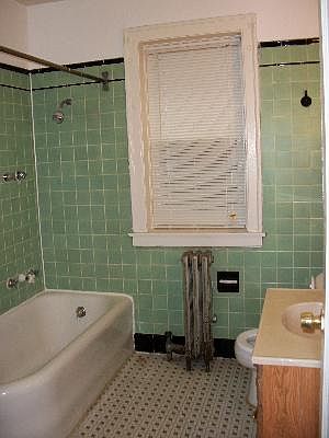 4th image of 7939 S Saint Lawrence Ave #2