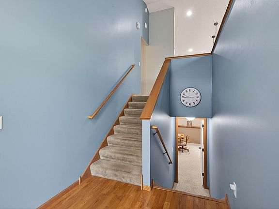 2nd image of 14611 Boxwood Path
