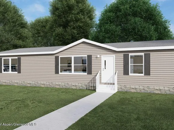 185 Silverton Cir, Parachute, CO 81635