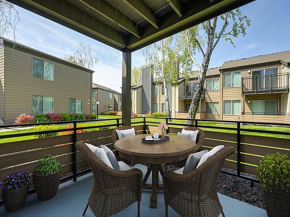 3rd image of 7565 Shoreline Dr #0