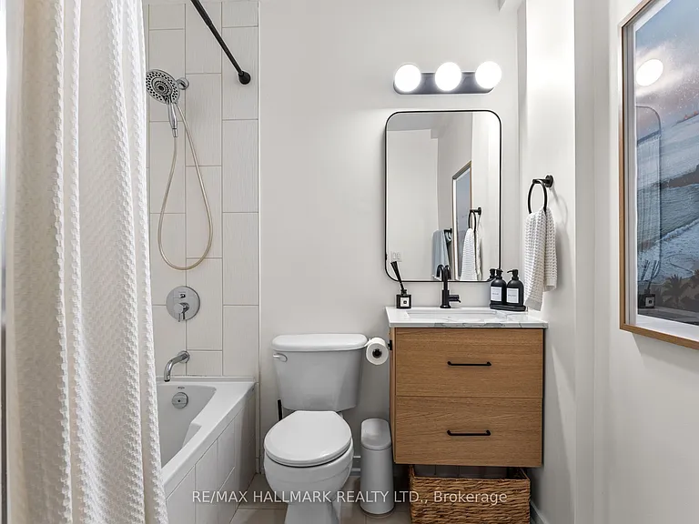 747 Queen St E #202 — Photo 10