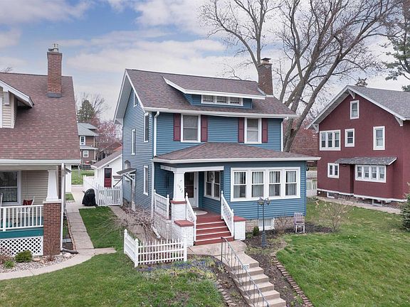 4th image of 1022 E High St