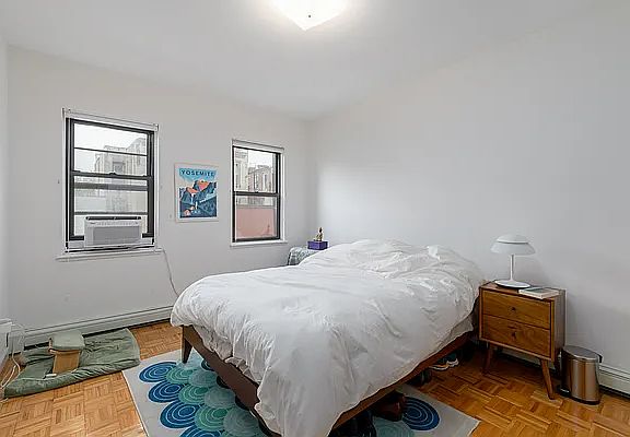 3rd image of 129 Carroll St #3R2