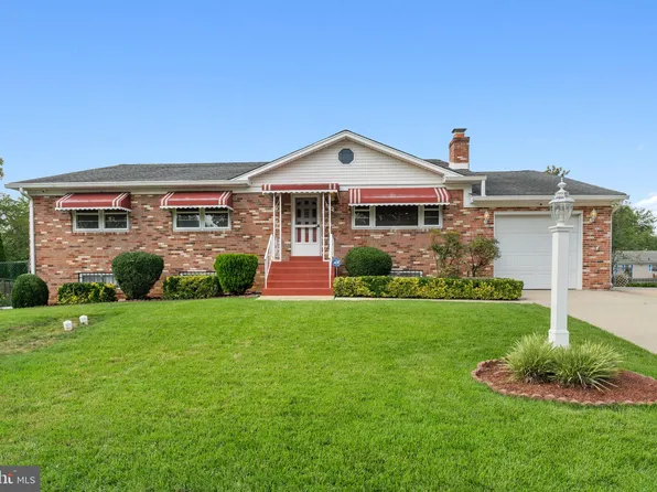 304 Lourdes Dr, Fort Washington, MD 20744