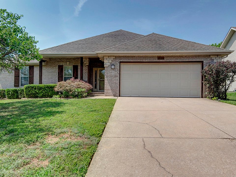 1st image of 439 S River Birch Drive