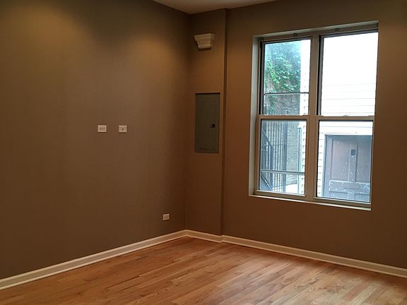 4th image of 2029 W Race Ave #1R