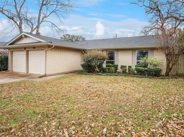 1600 Celeste Ct, Arlington, TX 76012