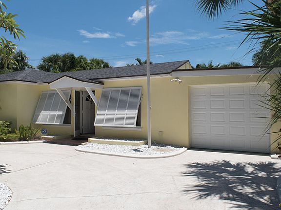 3rd image of 330 Edwards Ln