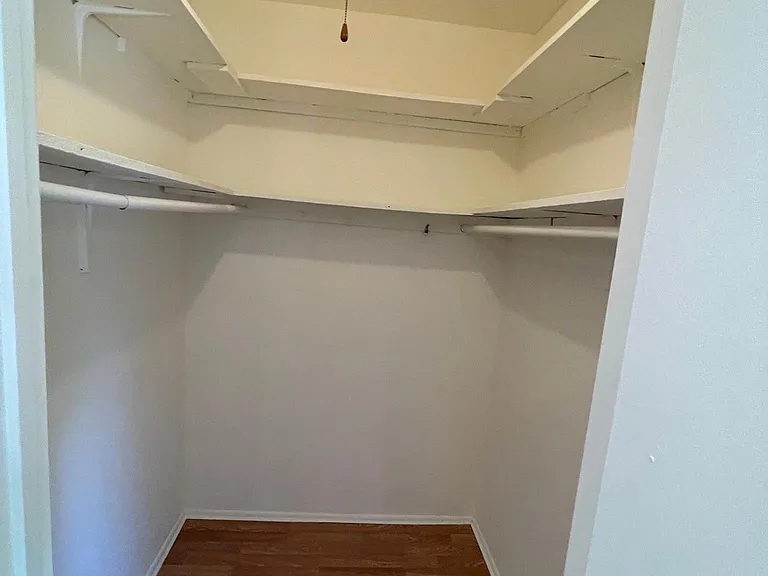 2815 Forsythia Ct — Photo 39