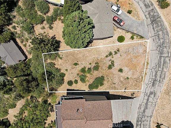 2nd image of 402 Darfo Dr #167
