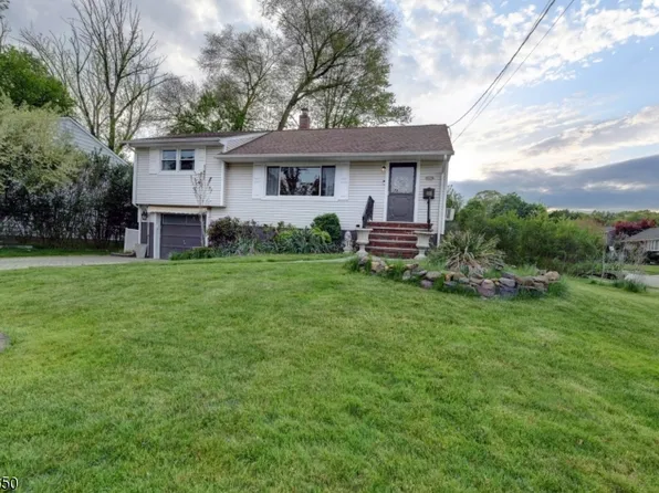 156 Little Falls Rd, Cedar Grove Twp., NJ 07009