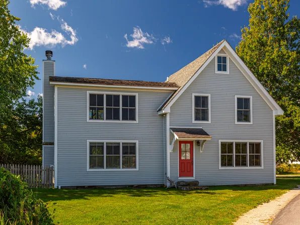 10 Francis Pound Road, Gouldsboro, ME 04607