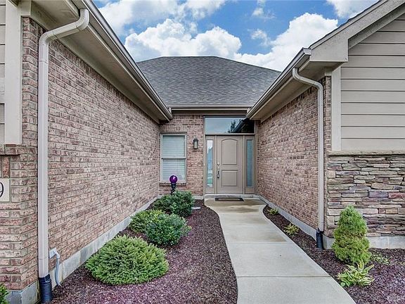 3rd image of 9519 Paragon Mills Ln