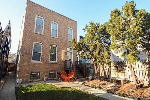 3144 N Oakley Ave #2CH Photo 1