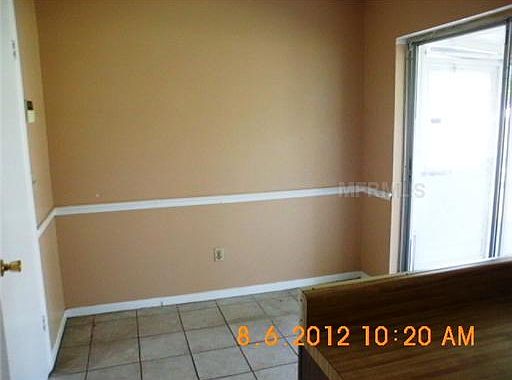 3rd image of 1638 Baltimore Ave