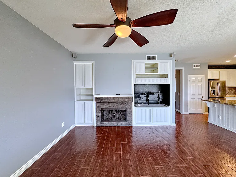 7096 Misty Mdw — Photo 8