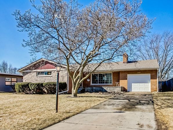 8108 Schreiber Dr, Munster, IN 46321
