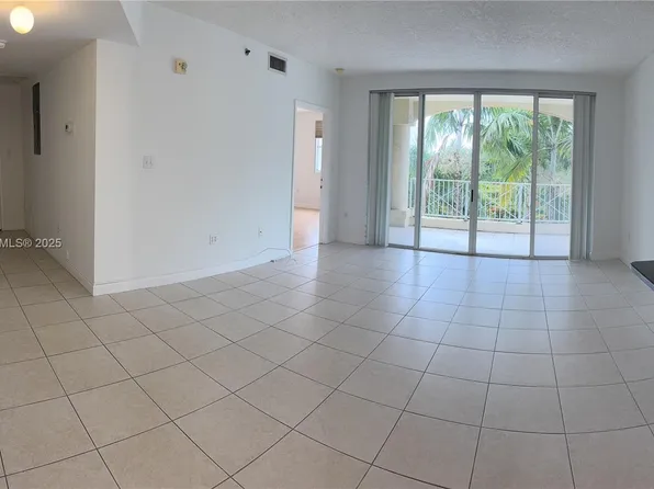 1824 Brickell Ave APT 4B, Miami, FL 33129