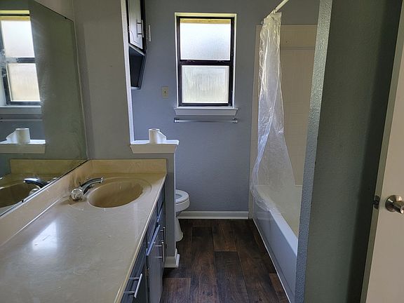 4th image of 3312 Paintrock Dr
