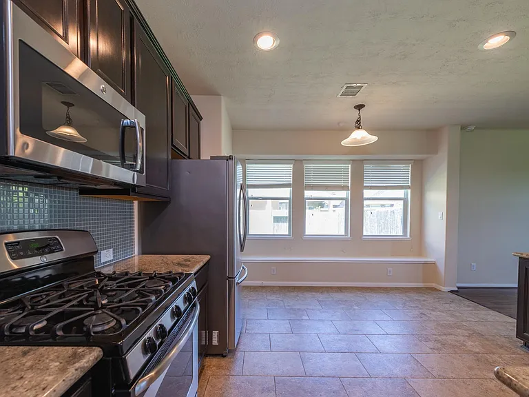 26302 Fox Ridge Ln — Photo 17